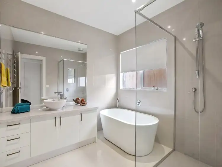 Seventh view of Homely house listing, 2/9 Venice Street, Mornington VIC 3931