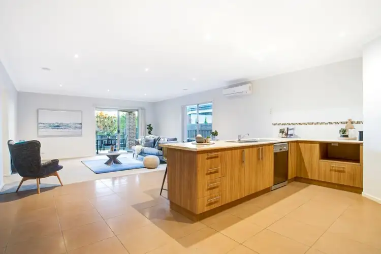 Fourth view of Homely house listing, 27 Kensley Circuit, Craigieburn VIC 3064