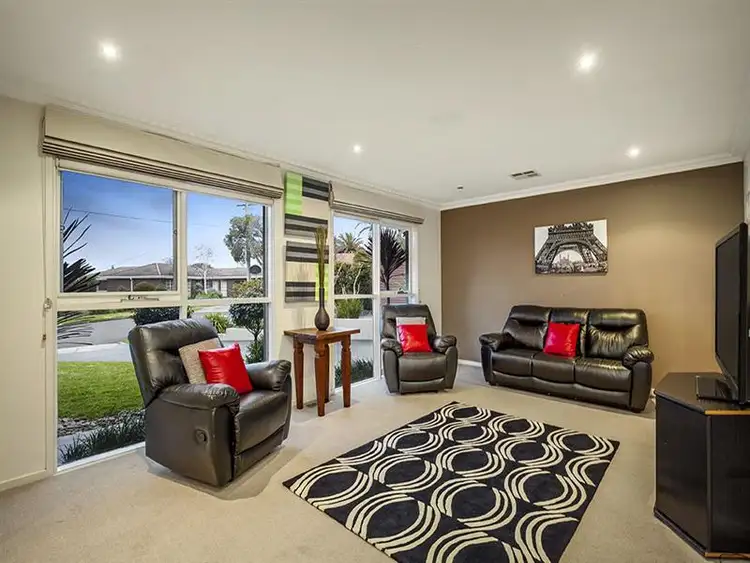 Second view of Homely house listing, 8 Scenic Rise, Doncaster VIC 3108