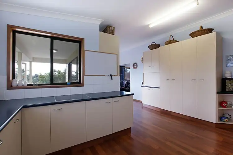 Sixth view of Homely house listing, 4 Kauri Court, Ashmore QLD 4214