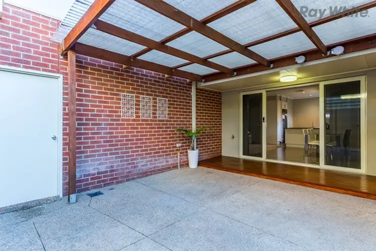 Sixth view of Homely house listing, 1/53 Saratoga Crescent, Keilor Downs VIC 3038
