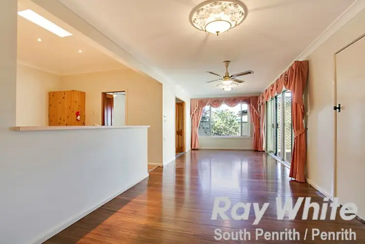 Fifth view of Homely house listing, 2 Upton Street, South Penrith NSW 2750