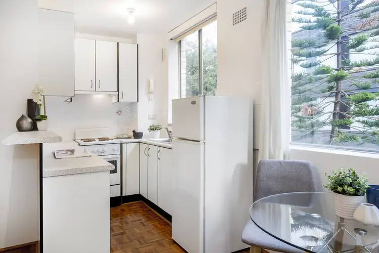 Third view of Homely apartment listing, 20/90-92 Elizabeth Bay Road, Elizabeth Bay NSW 2011