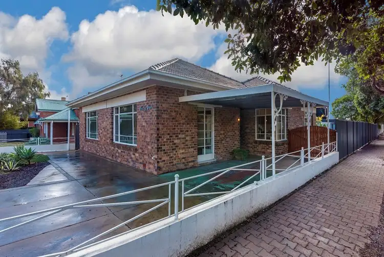 61 Albert Street, Clarence Gardens SA 5039