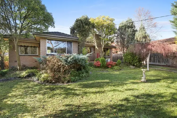 16 Bradman Avenue, Mount Evelyn VIC 3796