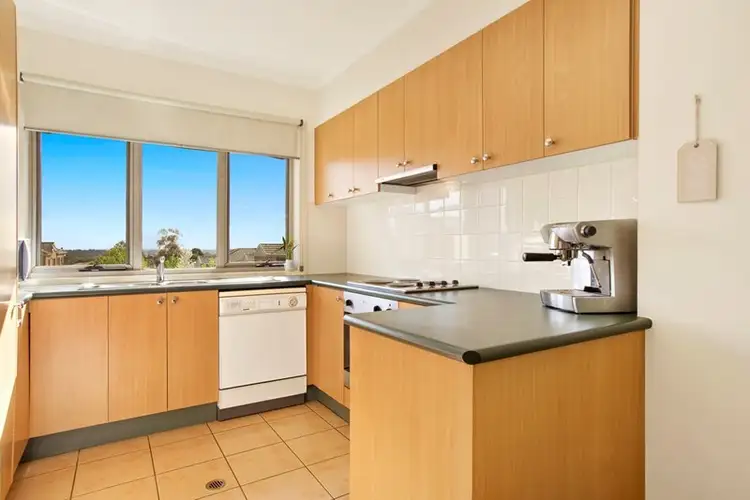 24/1 Bellevue Avenue, Doncaster East VIC 3109