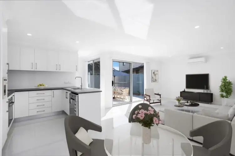 2B King Street, Lake Illawarra NSW 2528