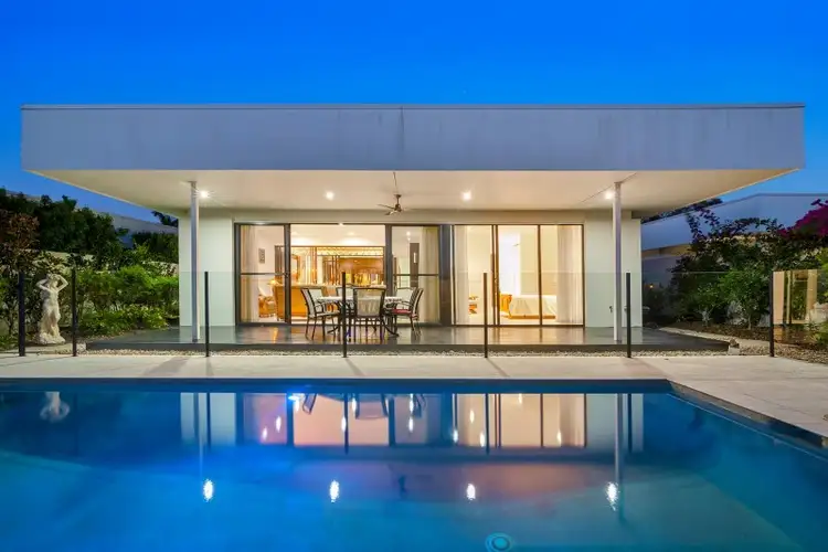 2509 The Estate, Sanctuary Cove QLD 4212