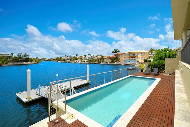 6 Portobello Drive, Mermaid Waters QLD 4218