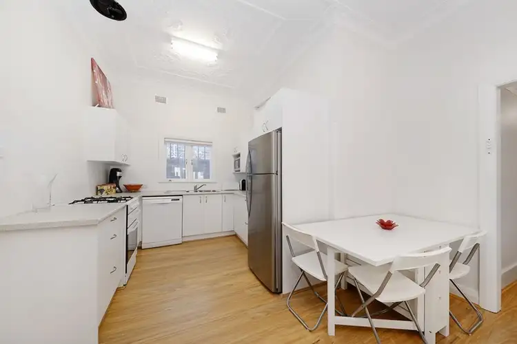 Third view of Homely apartment listing, 2/141 Boundary Street, Clovelly NSW 2031