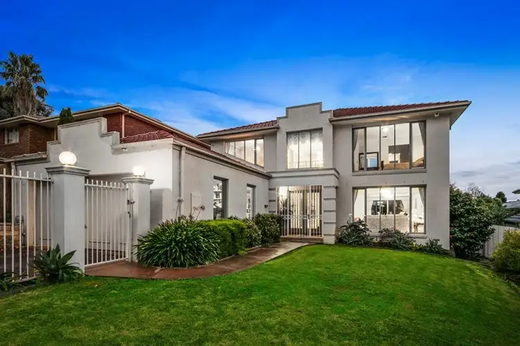 3 Strand Court, Templestowe VIC 3106