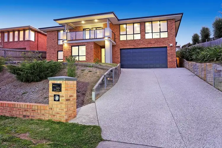 22 Grosvenor Drive, Wandana Heights VIC 3216