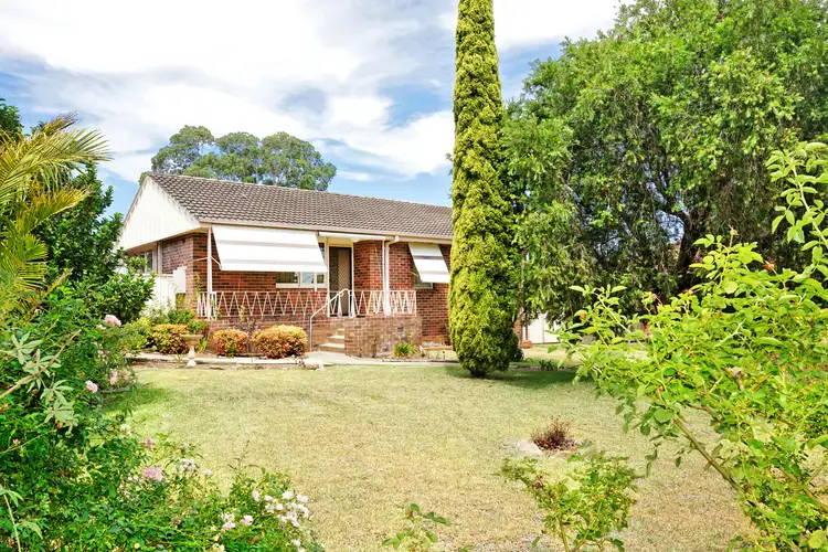 33 Idriess Crescent, Blackett NSW 2770