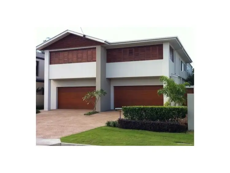 2/3 Bali Avenue, Palm Beach QLD 4221
