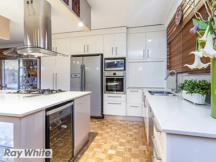 Sixth view of Homely house listing, 7 Arrakune Crescent, Kallangur QLD 4503