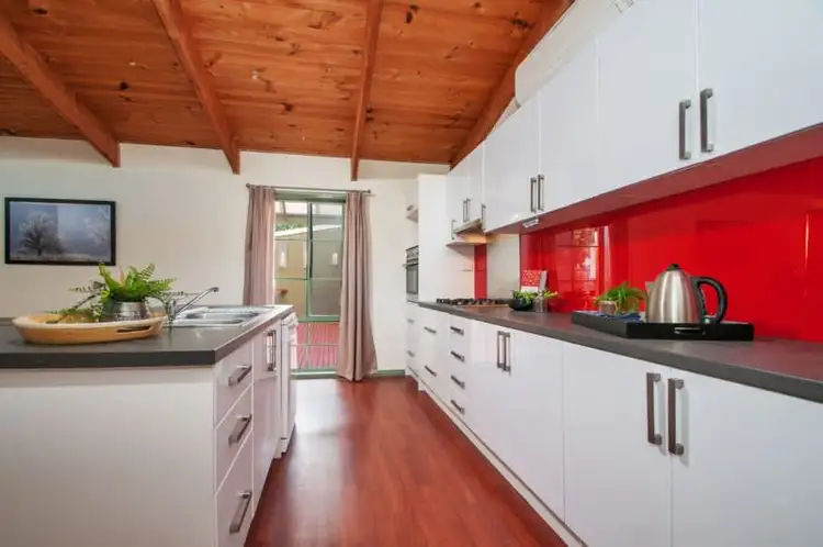 Second view of Homely house listing, 34 TARONGA Crescent, Croydon VIC 3136