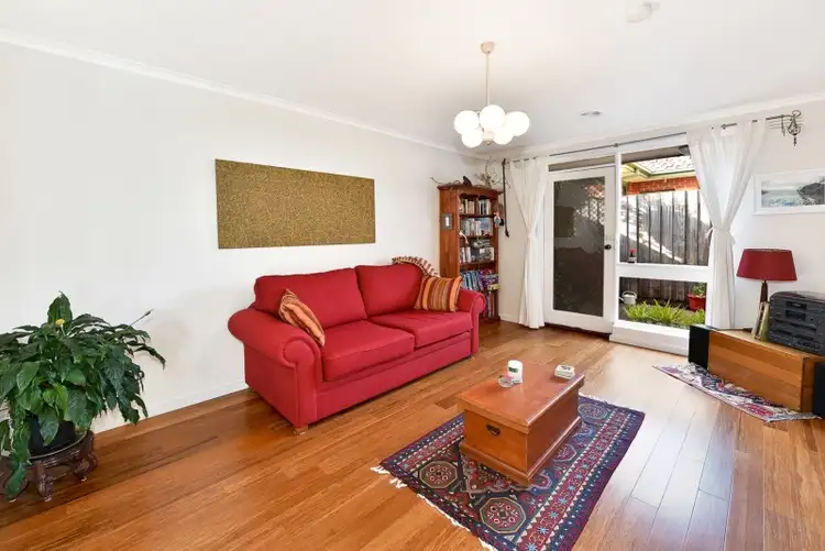 6/34-36 Cornwall Road, Pascoe Vale VIC 3044