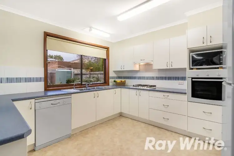 83 Sylphide Way, Wantirna South VIC 3152