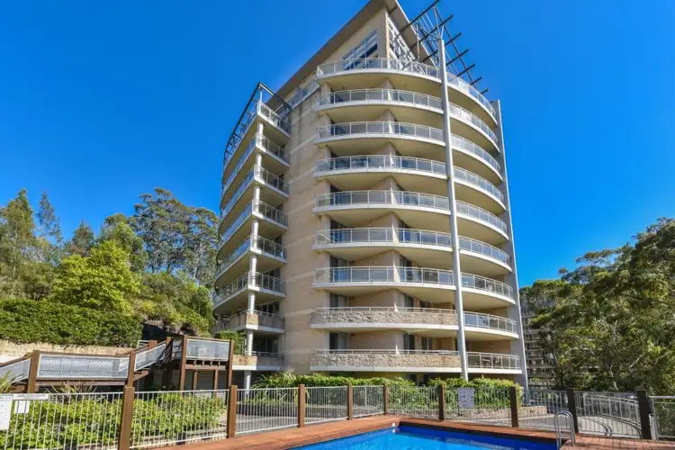 264/80 John Whiteway Drive, Gosford NSW 2250