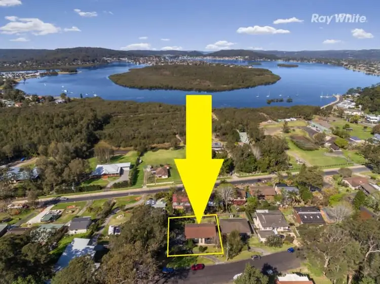 Second view of Homely house listing, 36 Treeview Place, Saratoga NSW 2251