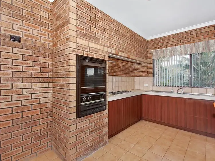 44 Appian Way, Hamersley WA 6022