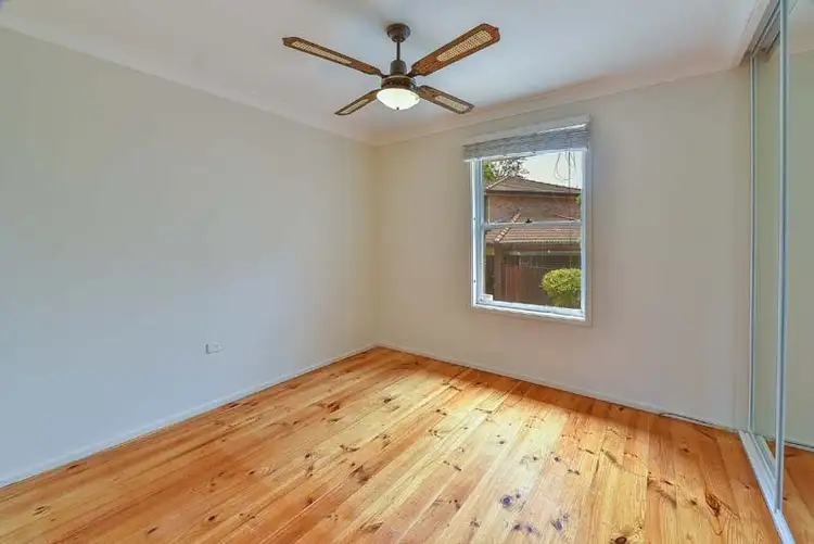 Fifth view of Homely house listing, 5 Lae Place, Glenfield NSW 2167