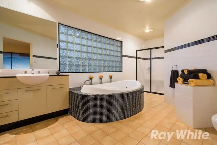 Seventh view of Homely house listing, 29 Viewgrand Way, Greensborough VIC 3088