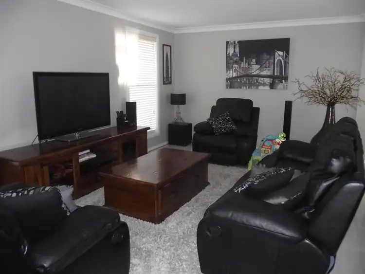 Second view of Homely house listing, 8 Vaucluse Place, Parkes NSW 2870