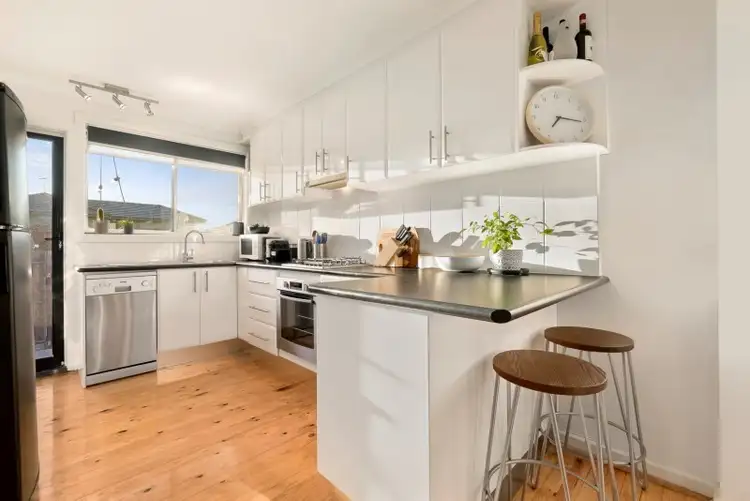 Fourth view of Homely unit listing, 4/1 Adrienne Crescent, Mount Waverley VIC 3149