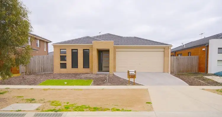 54 Canegrass Drive, Point Cook VIC 3030