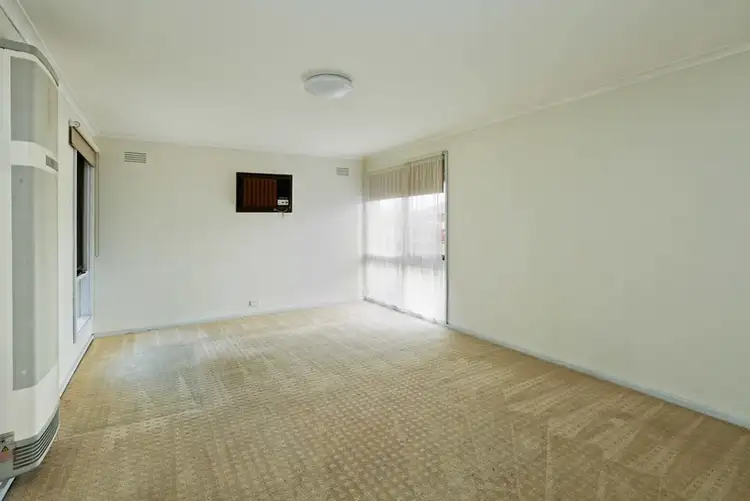 Second view of Homely house listing, 8 Kyema Drive, Lara VIC 3212