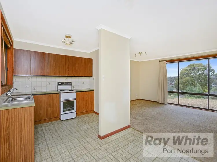 Fourth view of Homely house listing, 2 Marsden Place, Huntfield Heights SA 5163