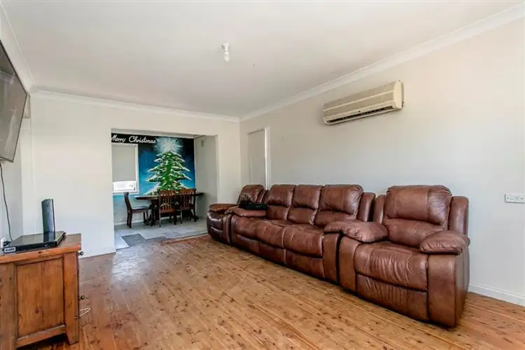 Fourth view of Homely house listing, 36 Wangaroa Crescent, Lethbridge Park NSW 2770