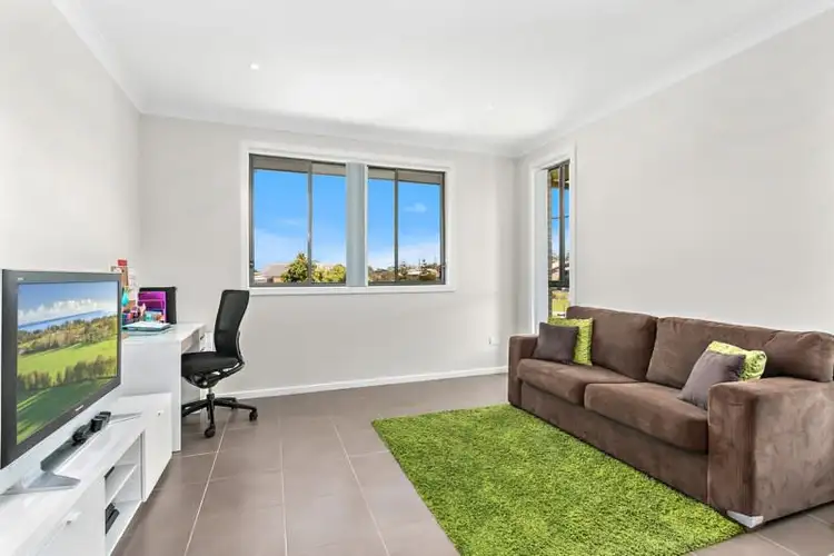Fifth view of Homely house listing, 1 Miriam Place, Flinders NSW 2529