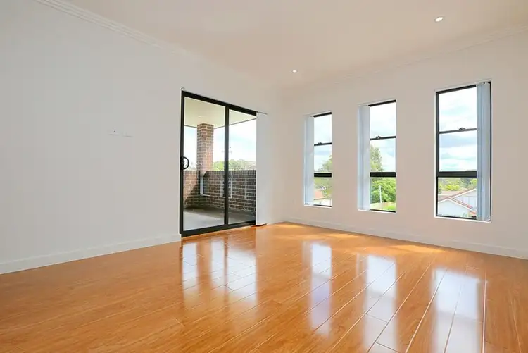 Sixth view of Homely townhouse listing, 2/245 Cooper Road, Yagoona NSW 2199