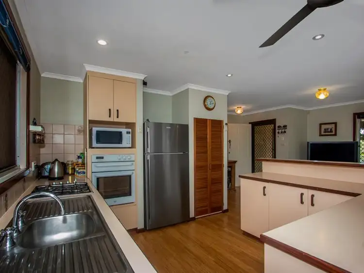 Seventh view of Homely house listing, 334 David Road, Waggrakine WA 6530