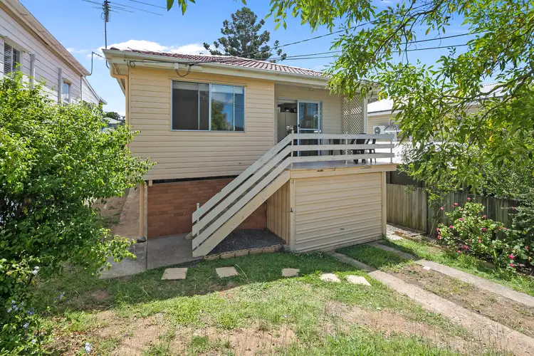 54 Lindsay Street, Ashgrove QLD 4060