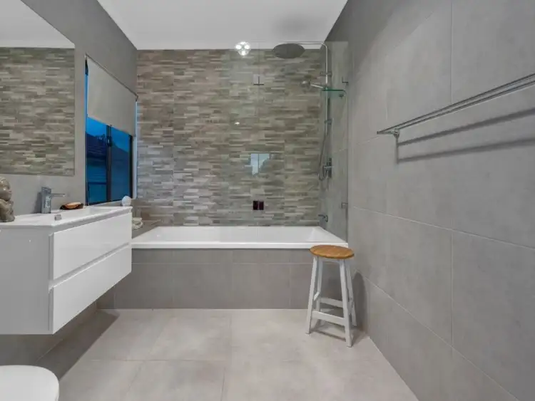 Sixth view of Homely house listing, 95 Lumley Street, Upper Mount Gravatt QLD 4122