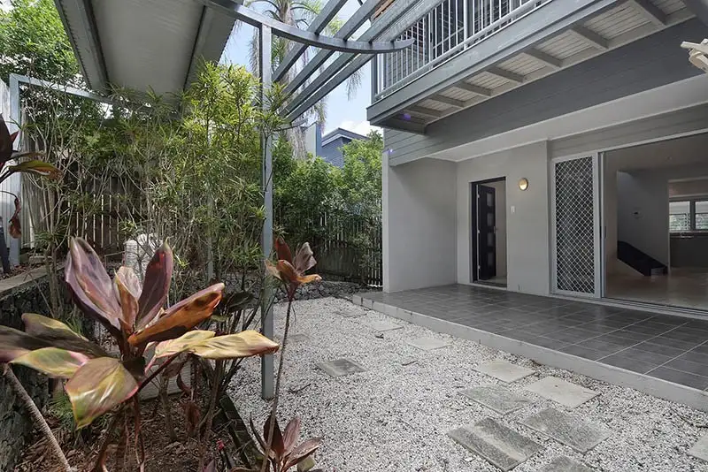Main view of Homely townhouse listing, 5/23 Curlew Street, Toowong QLD 4066