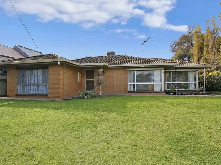 11 Devenish Road, St James, Benalla VIC 3672