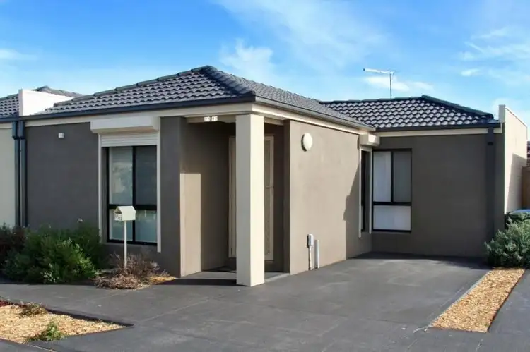 Main view of Homely unit listing, 27/12 Kirkland Court, Epping VIC 3076