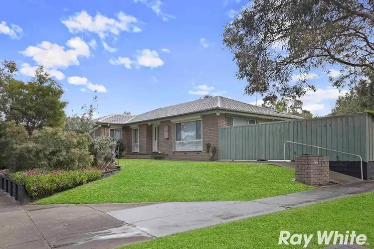 182 Mill Park Drive, Mill Park VIC 3082
