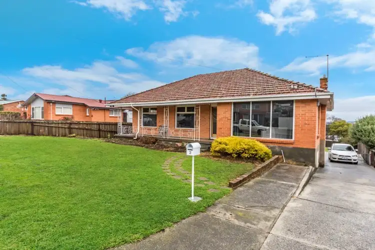 2 Cedar Street, Newnham TAS 7248