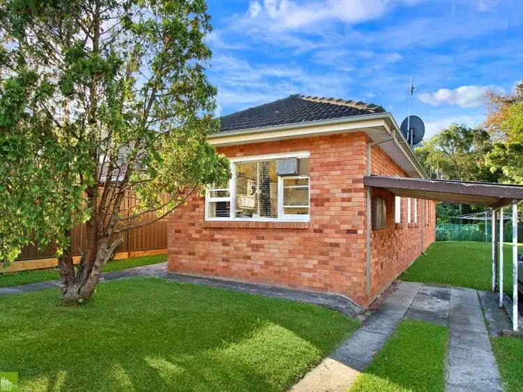 Main view of Homely unit listing, 1/14 Lang Street, Balgownie NSW 2519