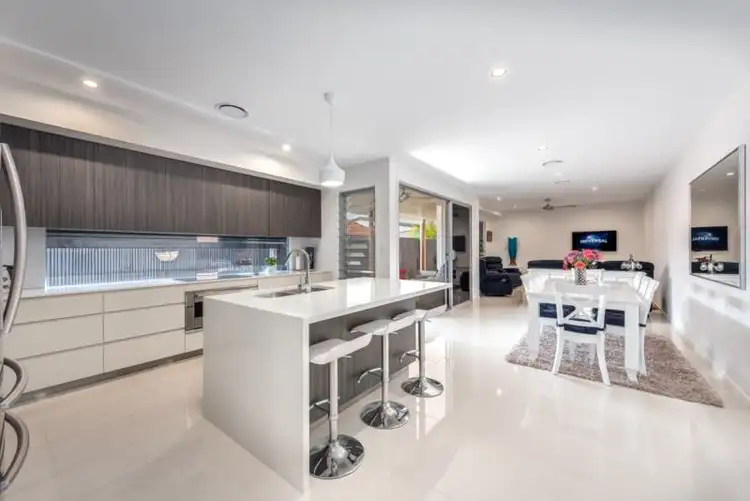 Third view of Homely house listing, 2/9 Nankeen Avenue, Paradise Point QLD 4216