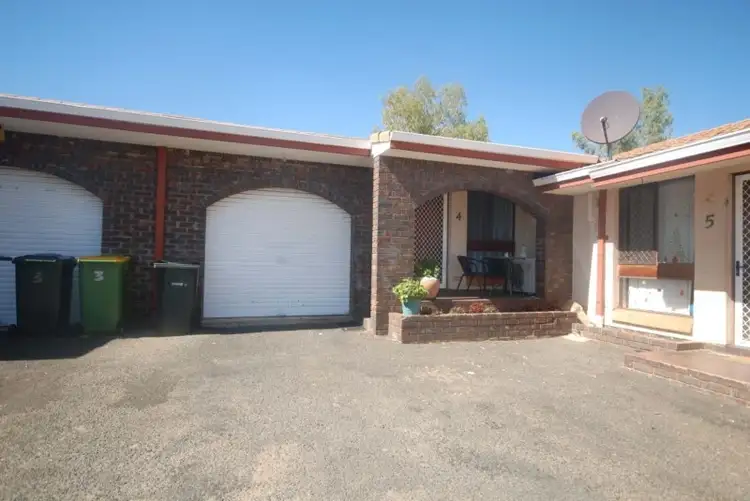 4/111 Clayton Road, Narrogin WA 6312