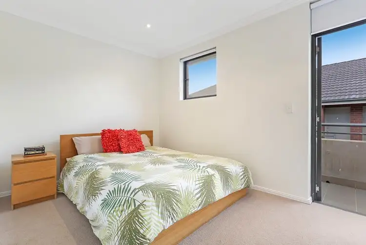 Fifth view of Homely townhouse listing, 12/94 Yorktown Parade, Maroubra NSW 2035