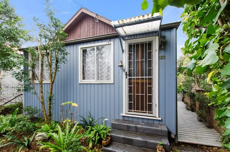 236 Lawrence Hargrave Drive, Thirroul NSW 2515