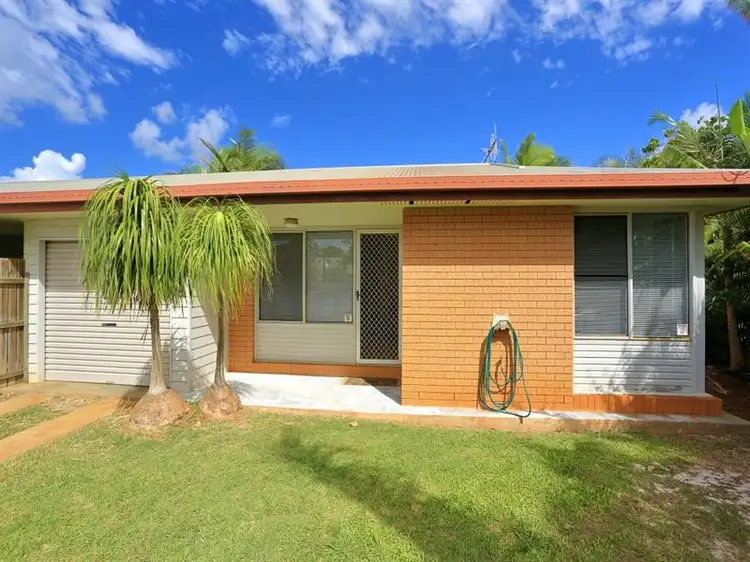 1 and 2/3 Mezger Street, Kalkie QLD 4670