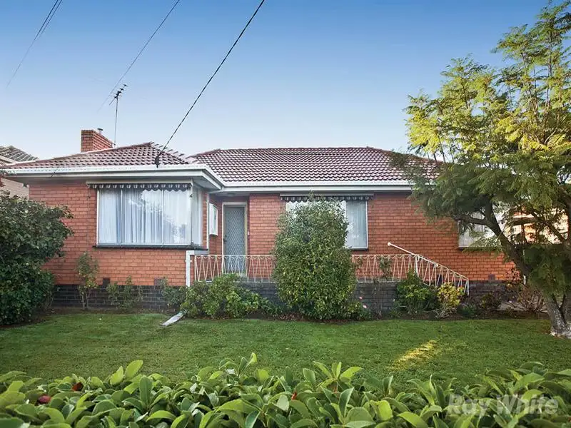 Main view of Homely house listing, 8 Wattle Grove, Mulgrave VIC 3170